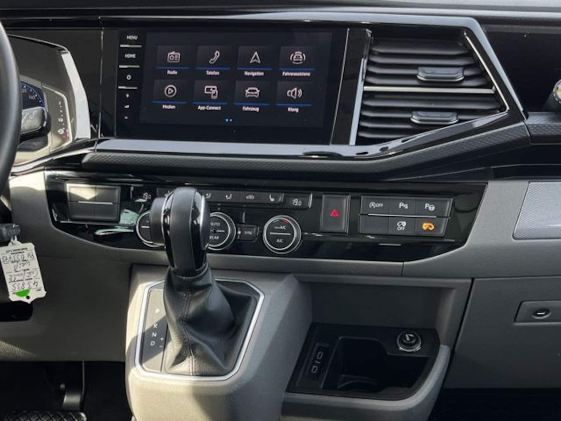 Volkswagen T6.1 California Ocean