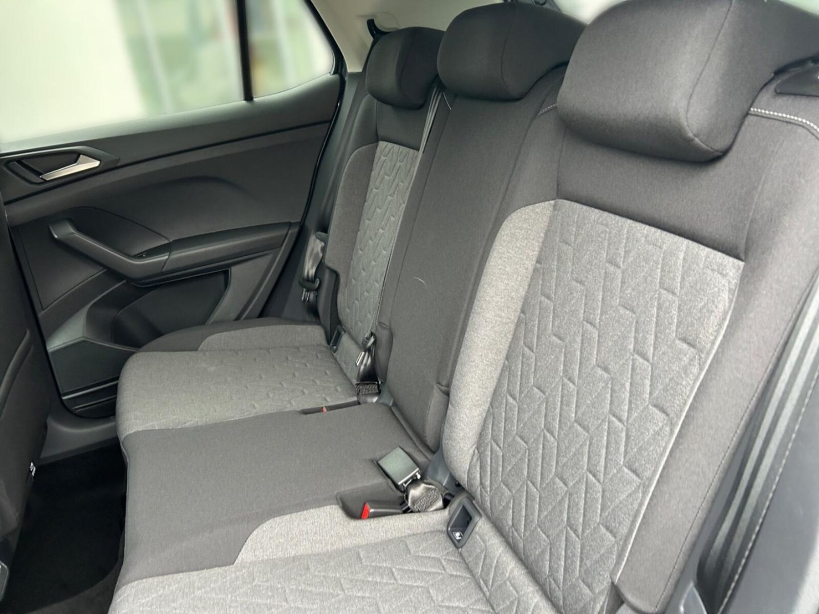 Volkswagen T-Cross – Bild 8