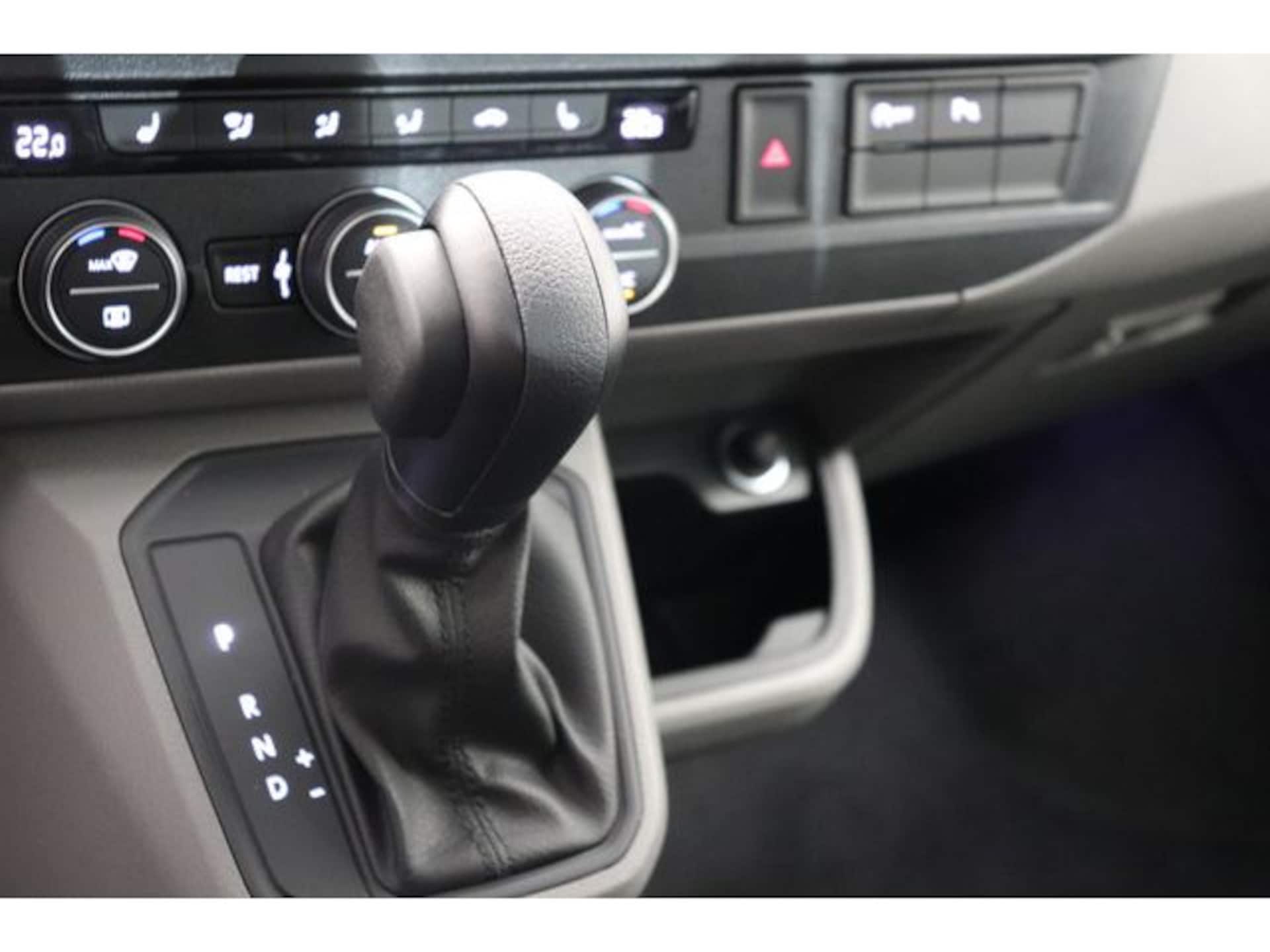 Volkswagen T6.1 Caravelle kurzer Radstand Comfortline