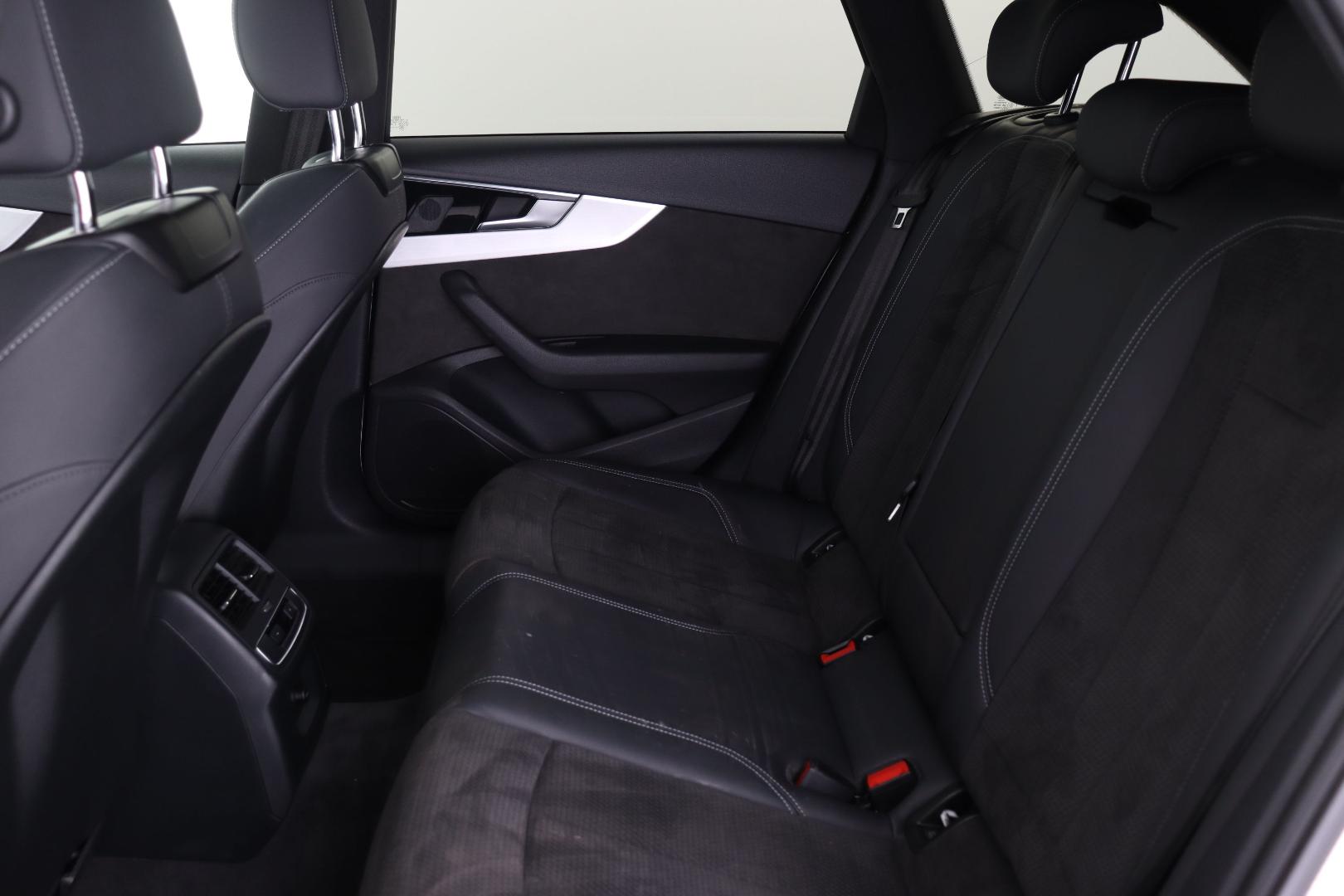 Image about Audi A4 Avant Attraction S line 35 TDI 120 kW (163 PS) S tronic