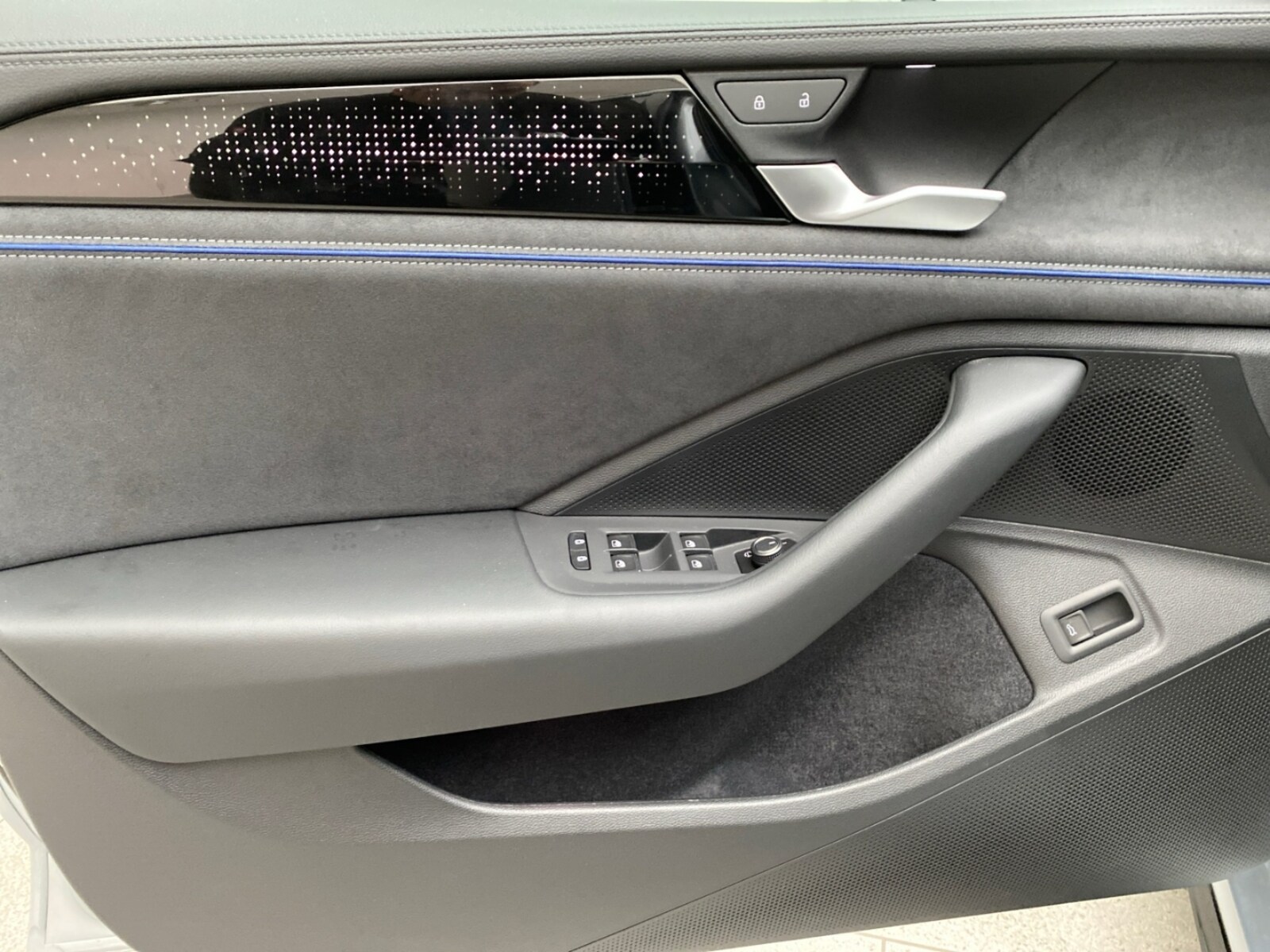 Volkswagen Passat – Bild 6