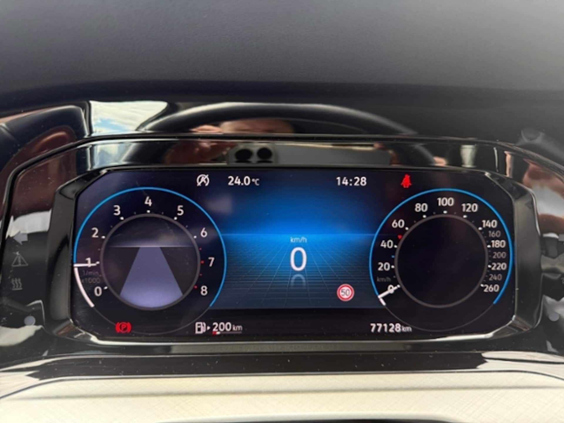 Volkswagen Golf Life