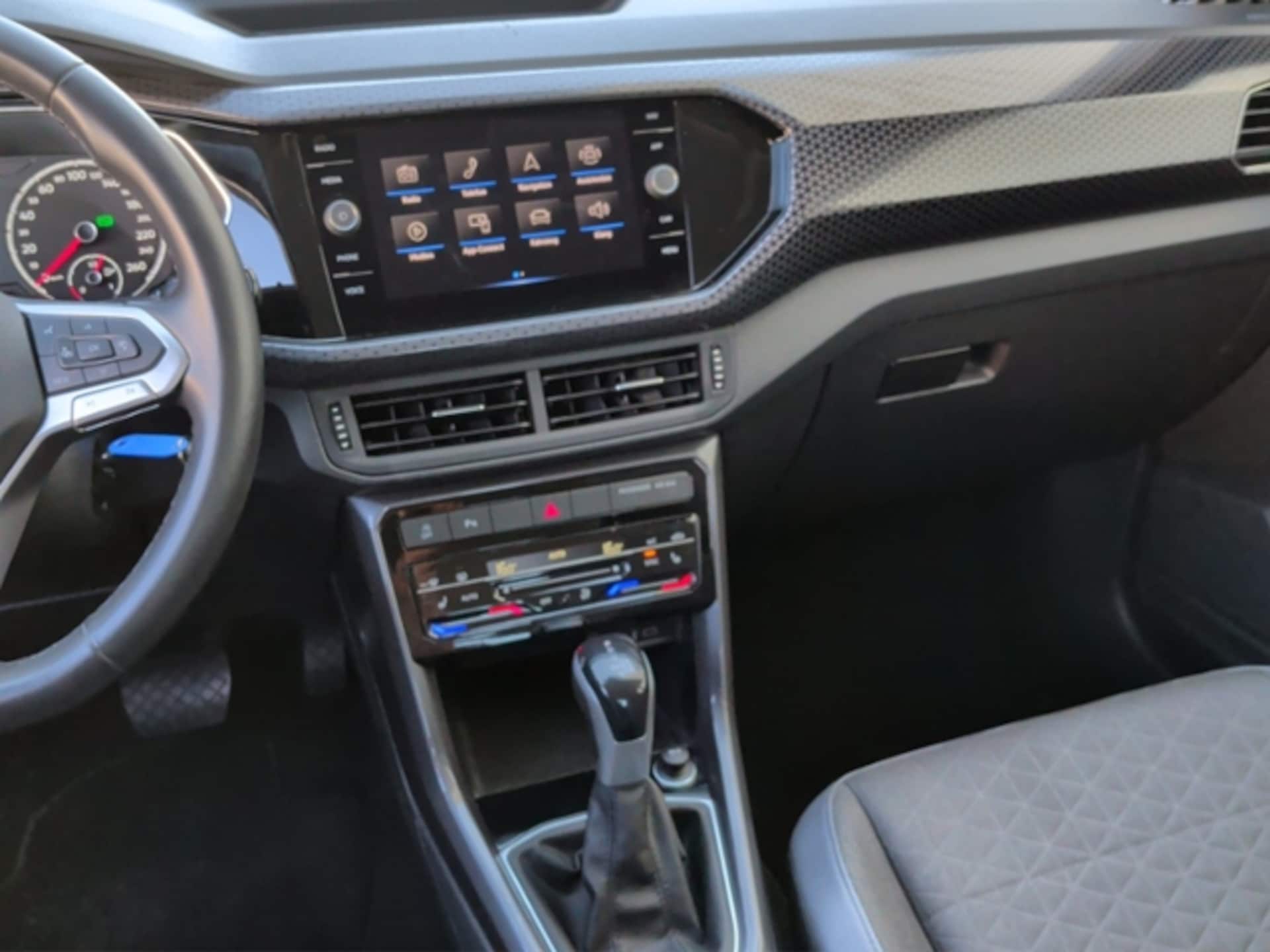 Volkswagen T-Cross Style
