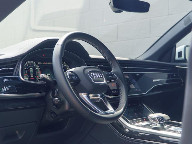 2026 Audi Q8