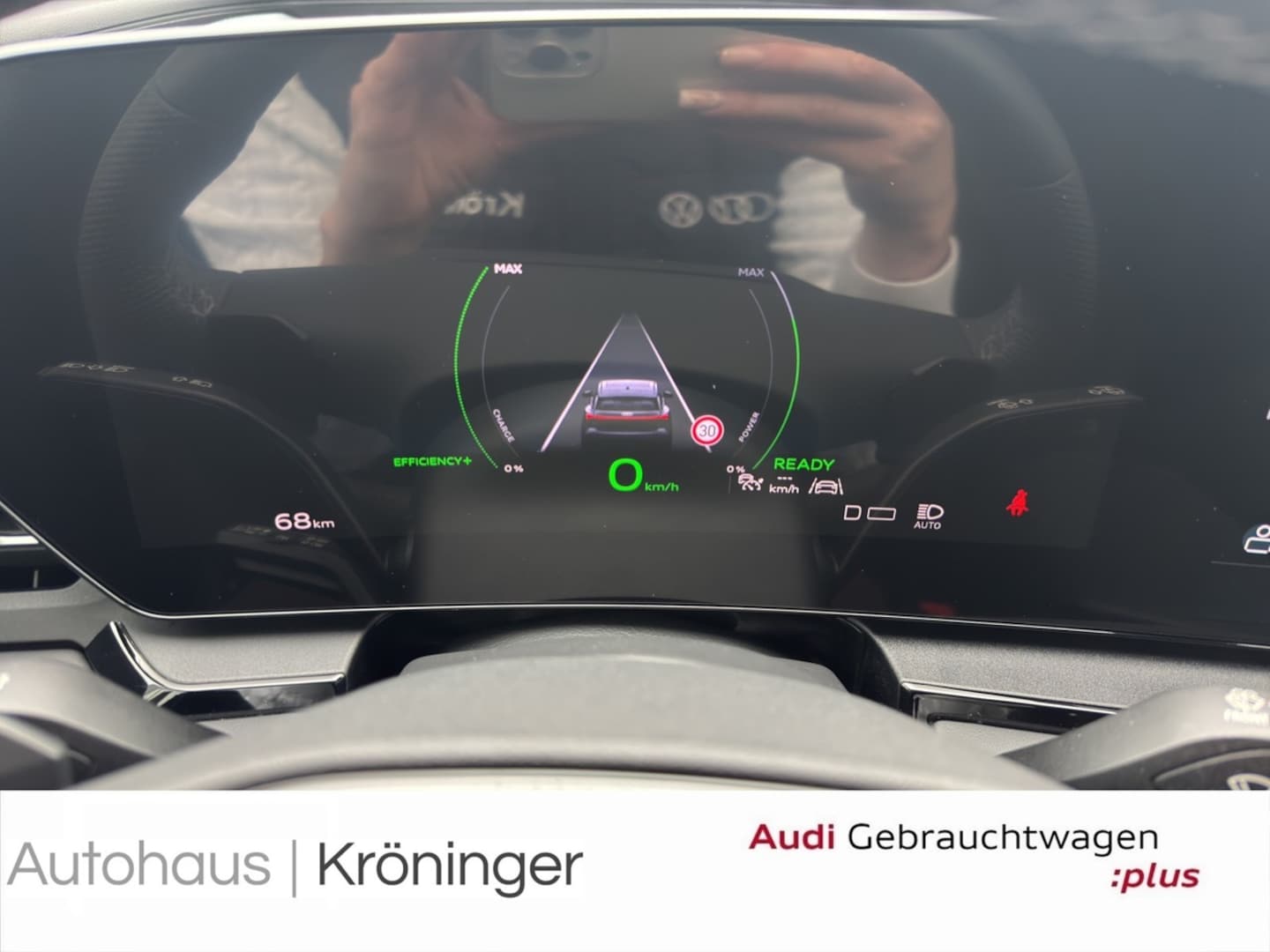 Bild über Audi Q6 SUV e-tron e-tron performance - für weitere Informationen kontaktieren Sie den Audi Partner