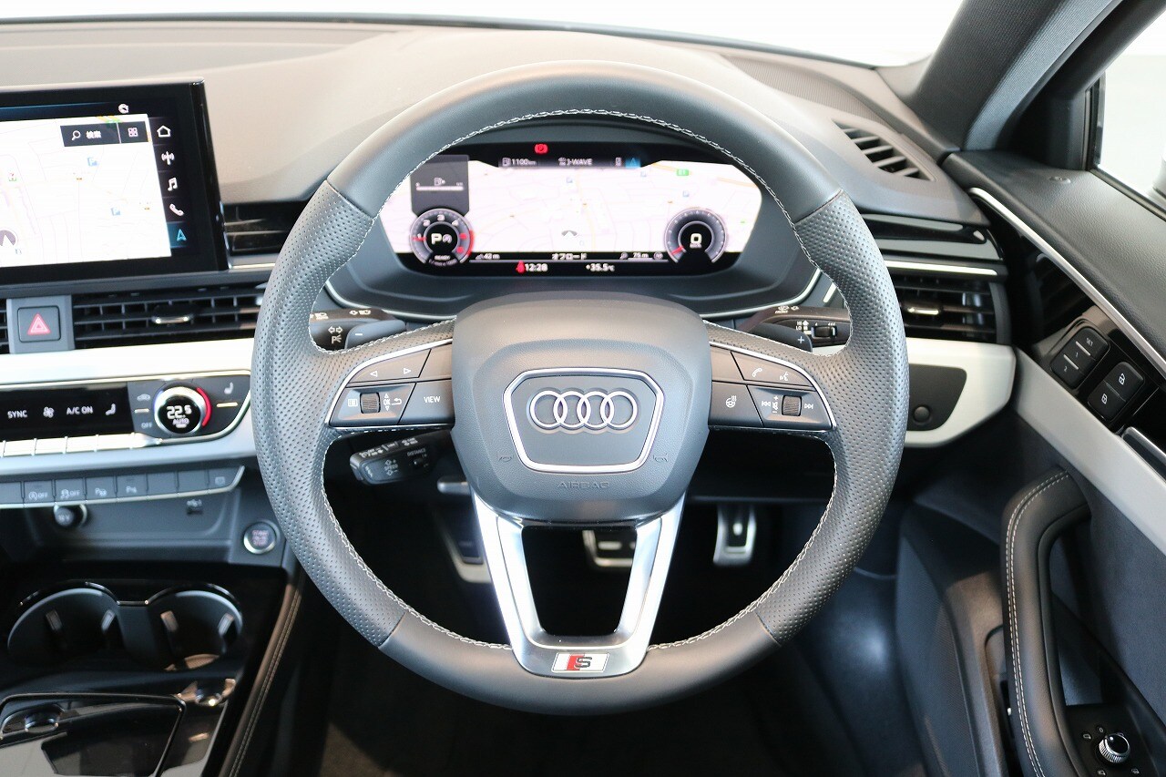 Image about Audi A4 Sedan 35 TDI S line 120(163) kW(PS) S tronic