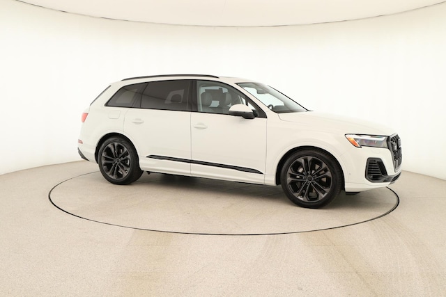 2026 Audi Q7 Premium Plus - Photo 9