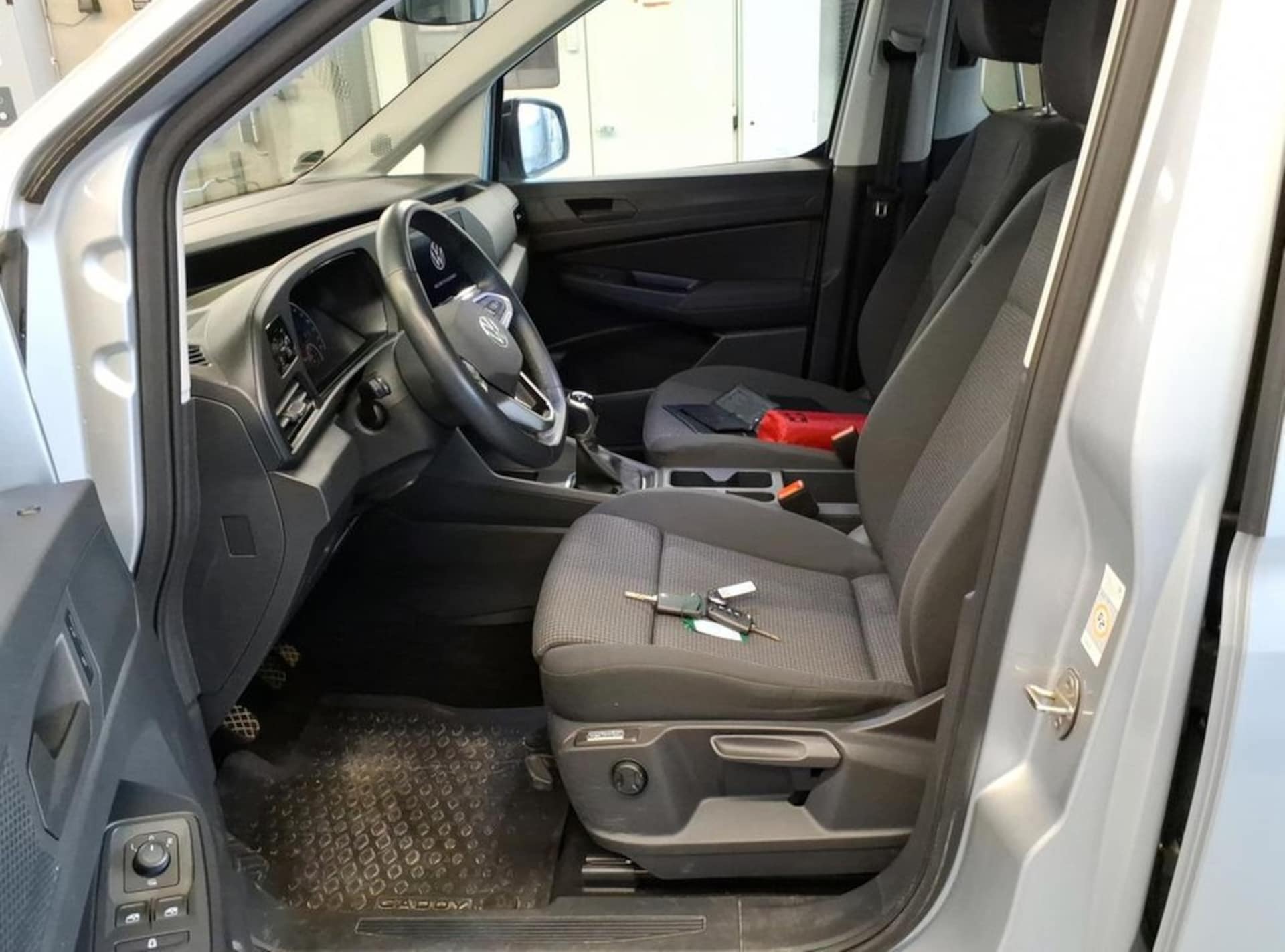 Volkswagen Caddy Basis-Modell