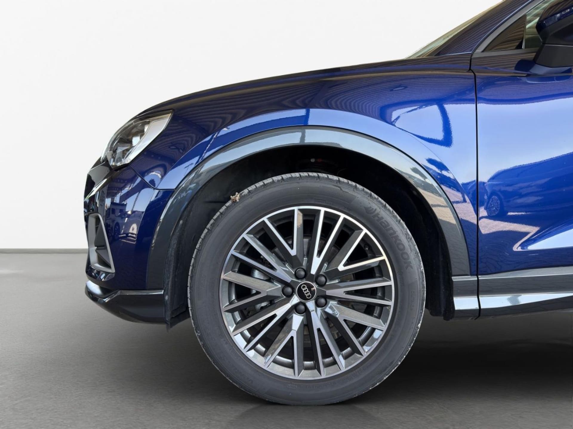 Audi Q3 SUV advanced