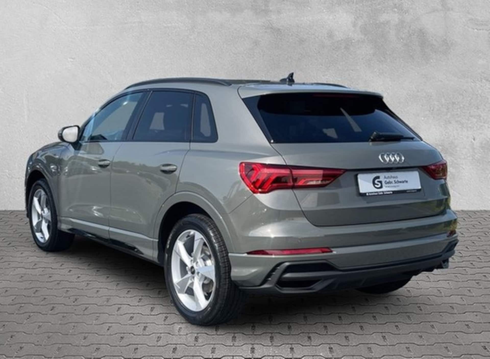 Audi Q3 SUV S line