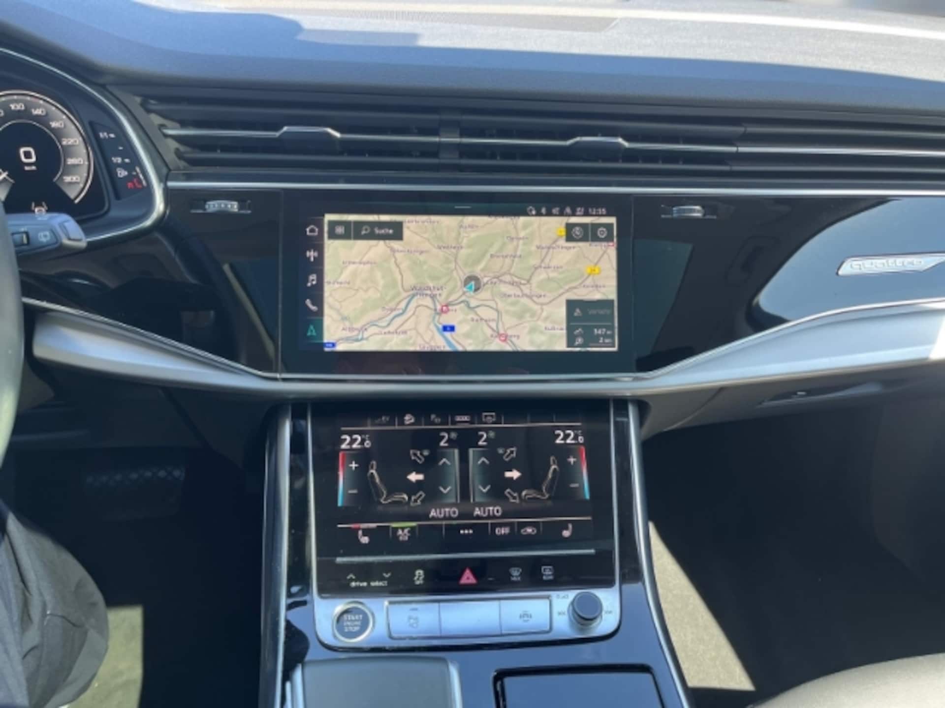 Audi Q7 SUV TFSI e S line