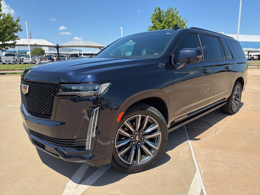 2023 Cadillac Escalade ESV 4WD Sport's photo