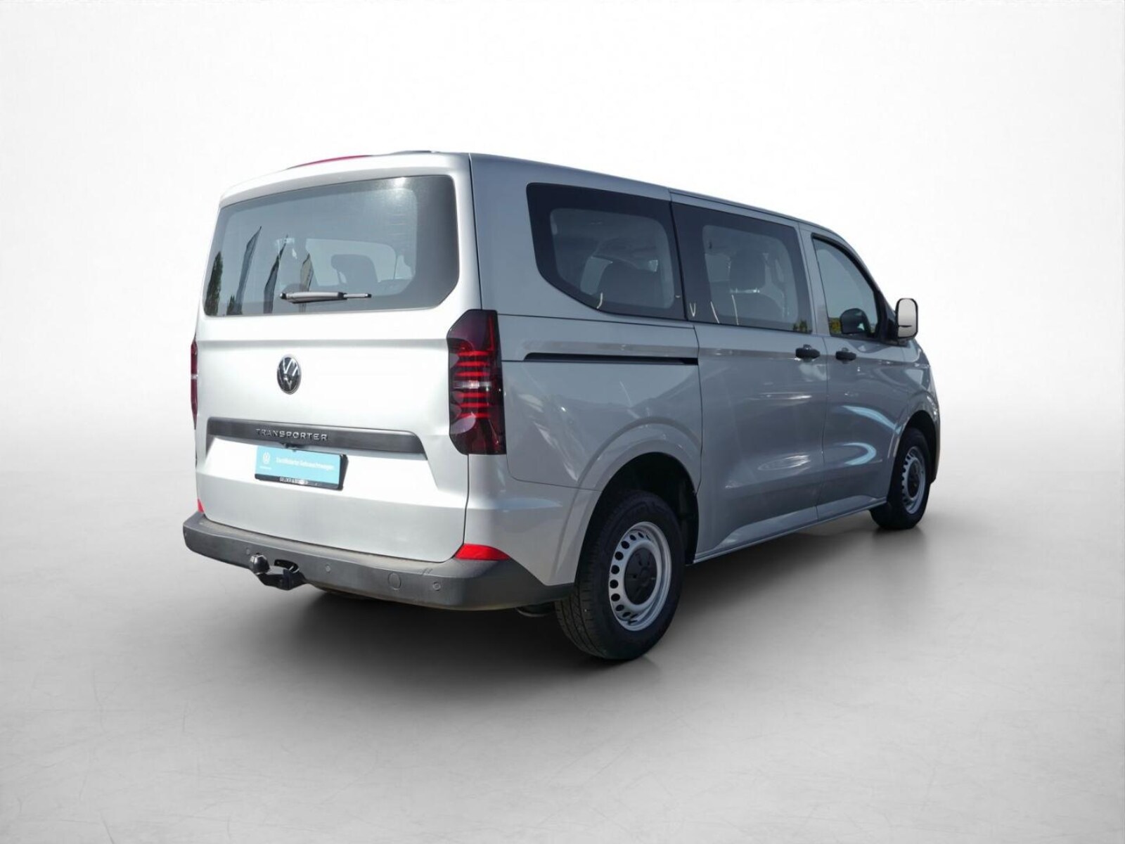 Volkswagen Transporter Kombi kurzer Radstand – Bild 2