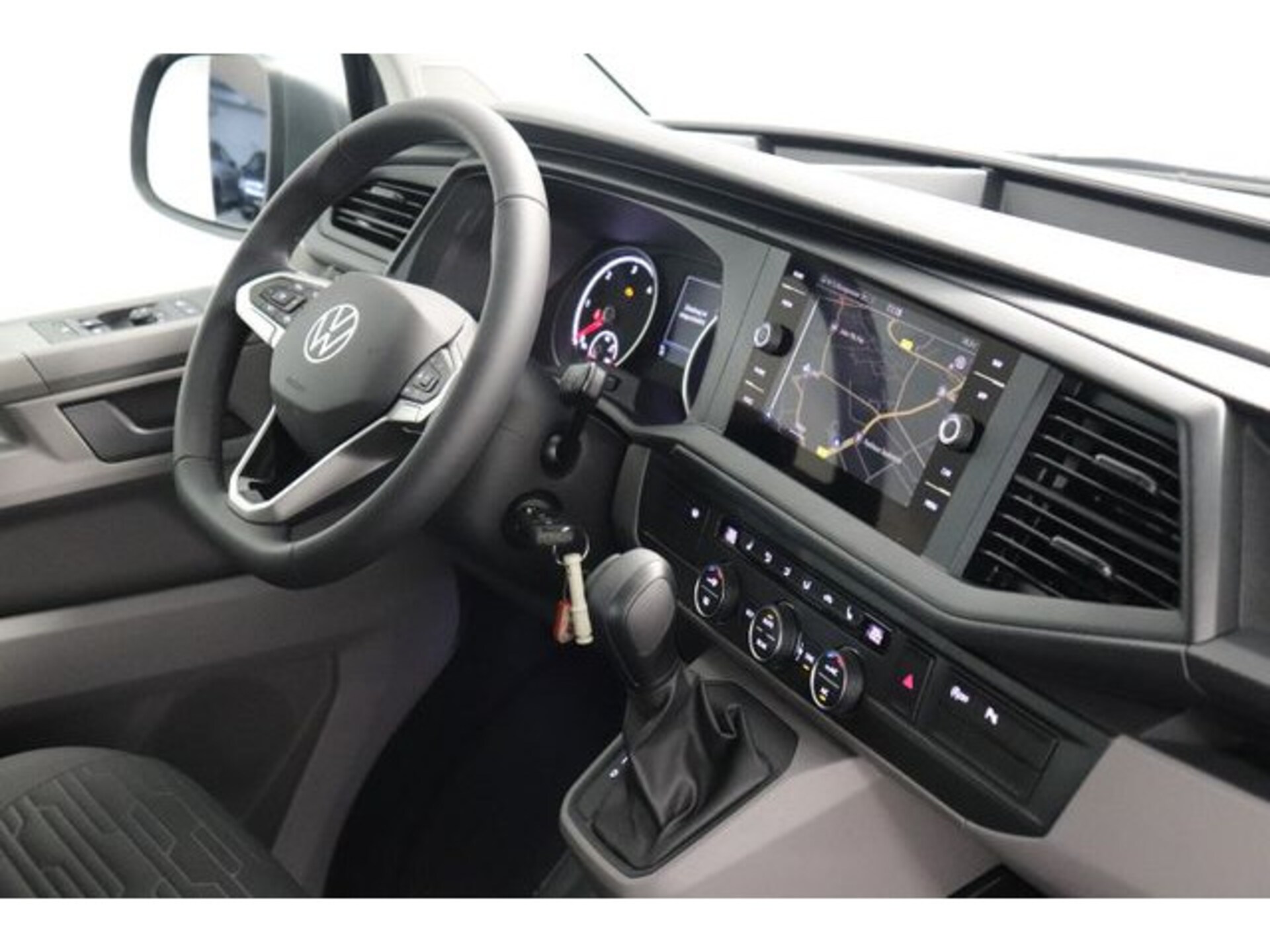 Volkswagen T6.1 Caravelle kurzer Radstand Comfortline