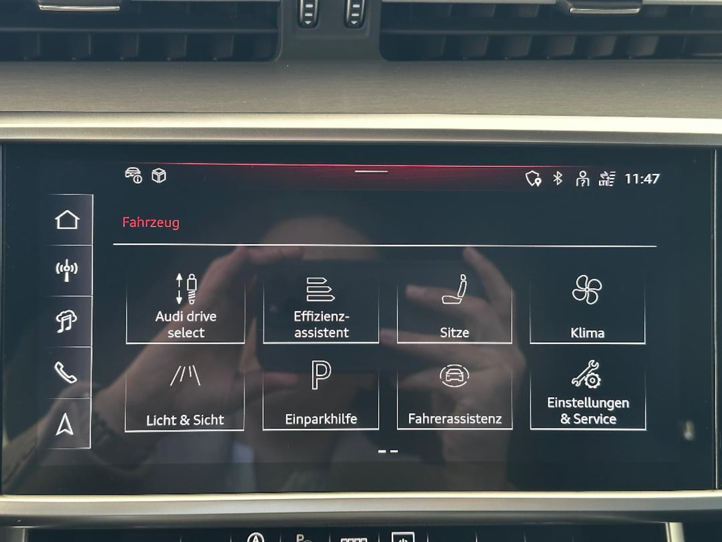 Bild über Audi S6 Avant TDI quattro tiptronic - für weitere Informationen kontaktieren Sie den Audi Partner