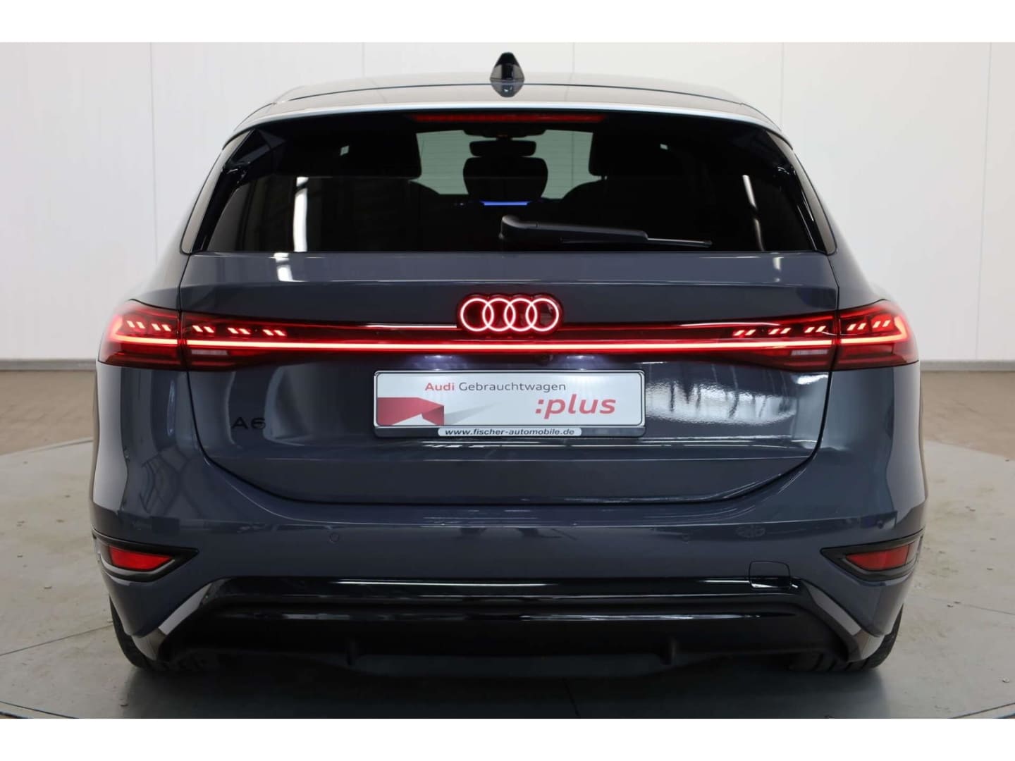Bild über Audi A6 Avant e-tron e-tron - für weitere Informationen kontaktieren Sie den Audi Partner