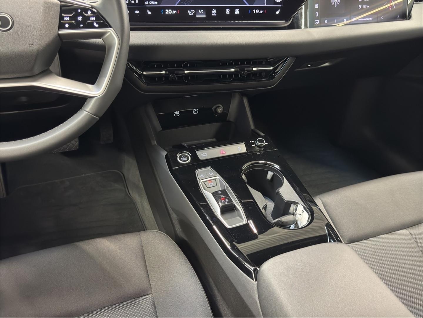 Bild über Audi A6 Avant e-tron e-tron - für weitere Informationen kontaktieren Sie den Audi Partner