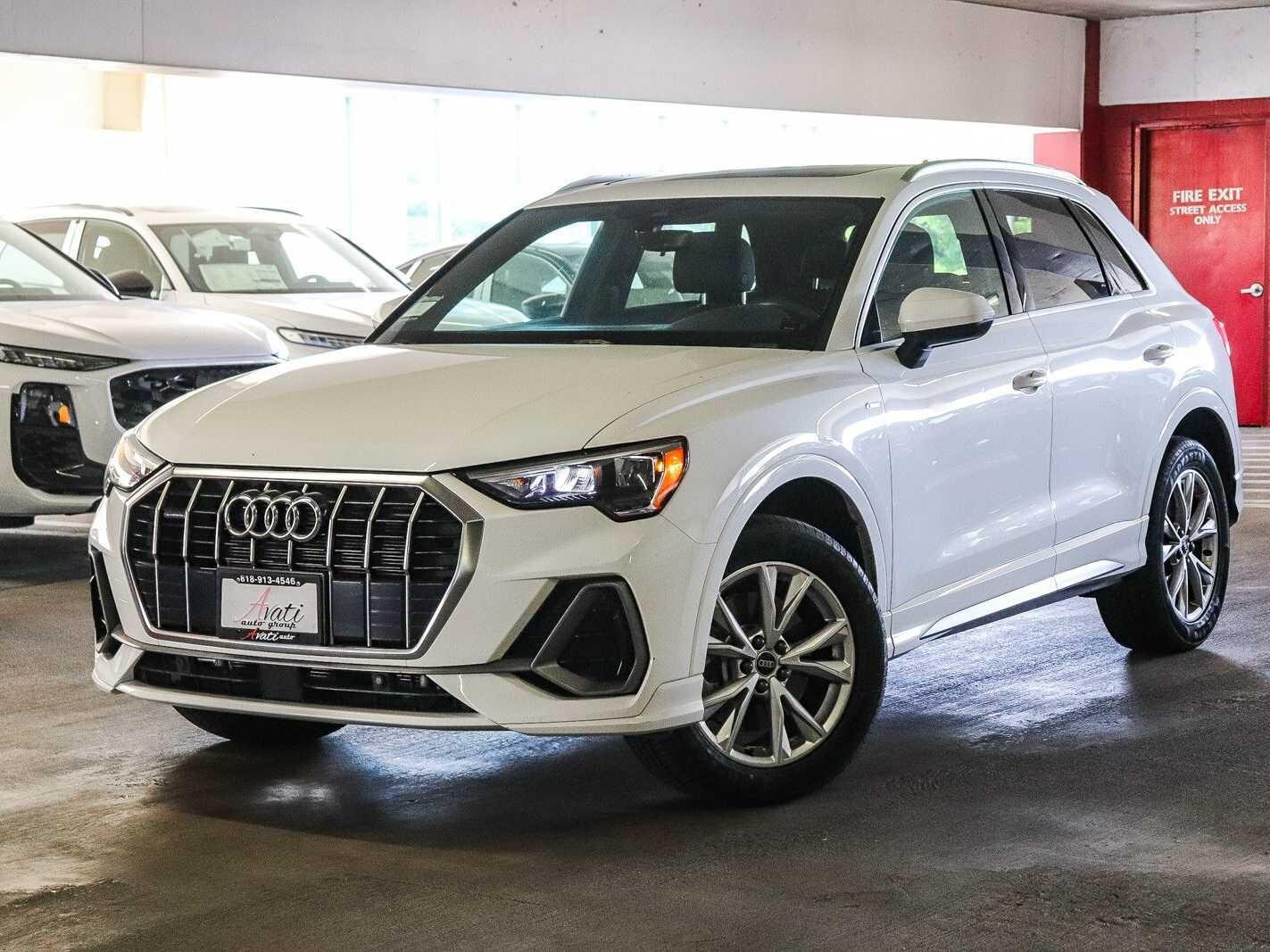 2022 Audi Q3 45 TFSI S Line Premium quattro's photo