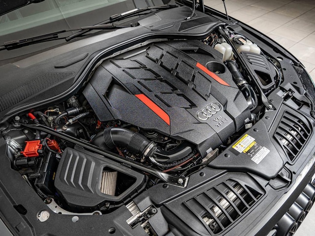 2022 Audi S8 Base - Photo 42