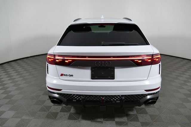 2026 Audi RS Q8 SUV performance