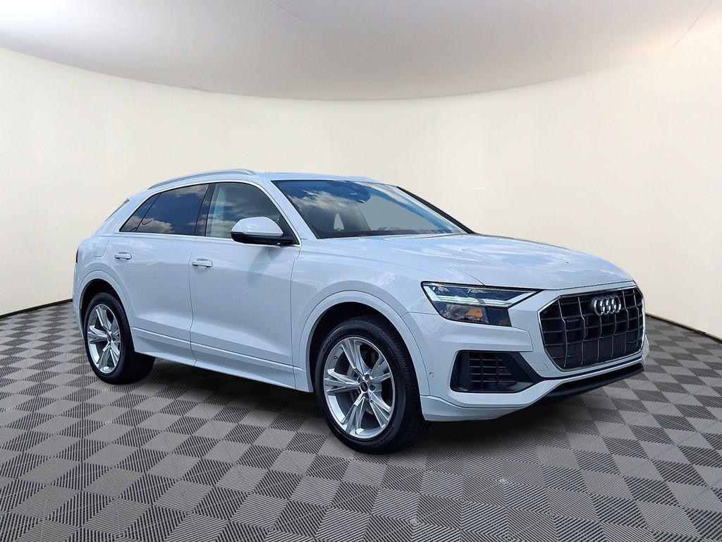 2022 Audi Q8