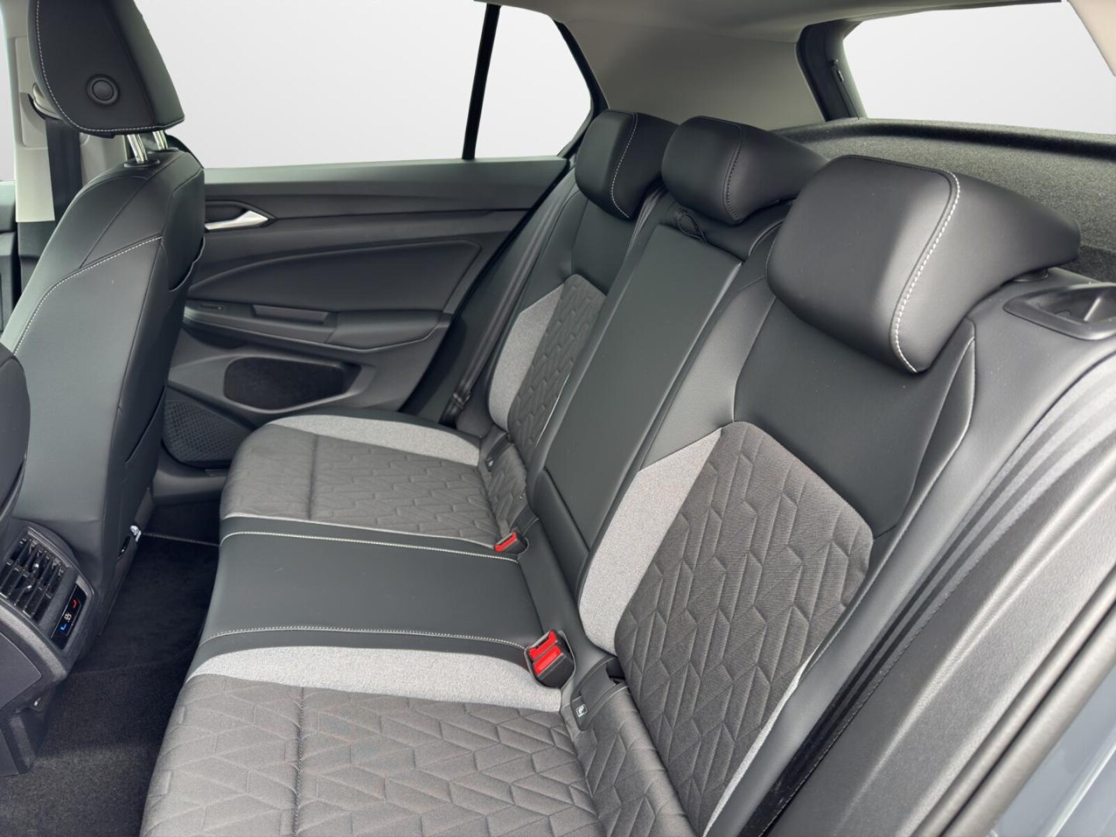 Volkswagen Golf – Bild 12