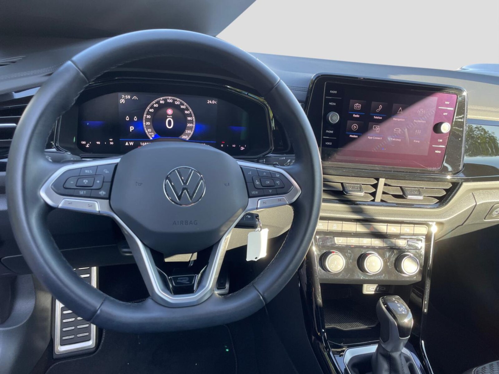 Volkswagen T-Roc Cabriolet – Bild 7