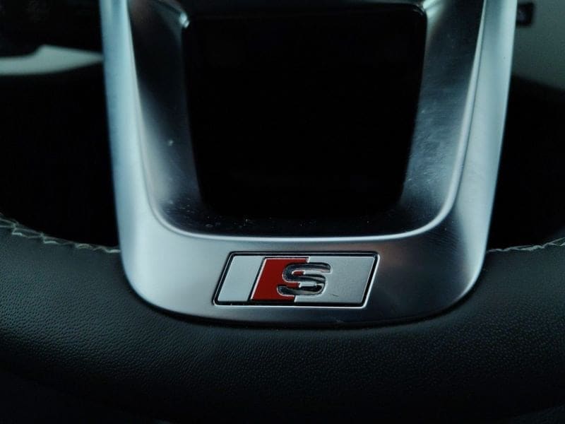 Image about Audi A4 Avant S line edition 40 TDI quattro 150 kW (204 CV) S tronic