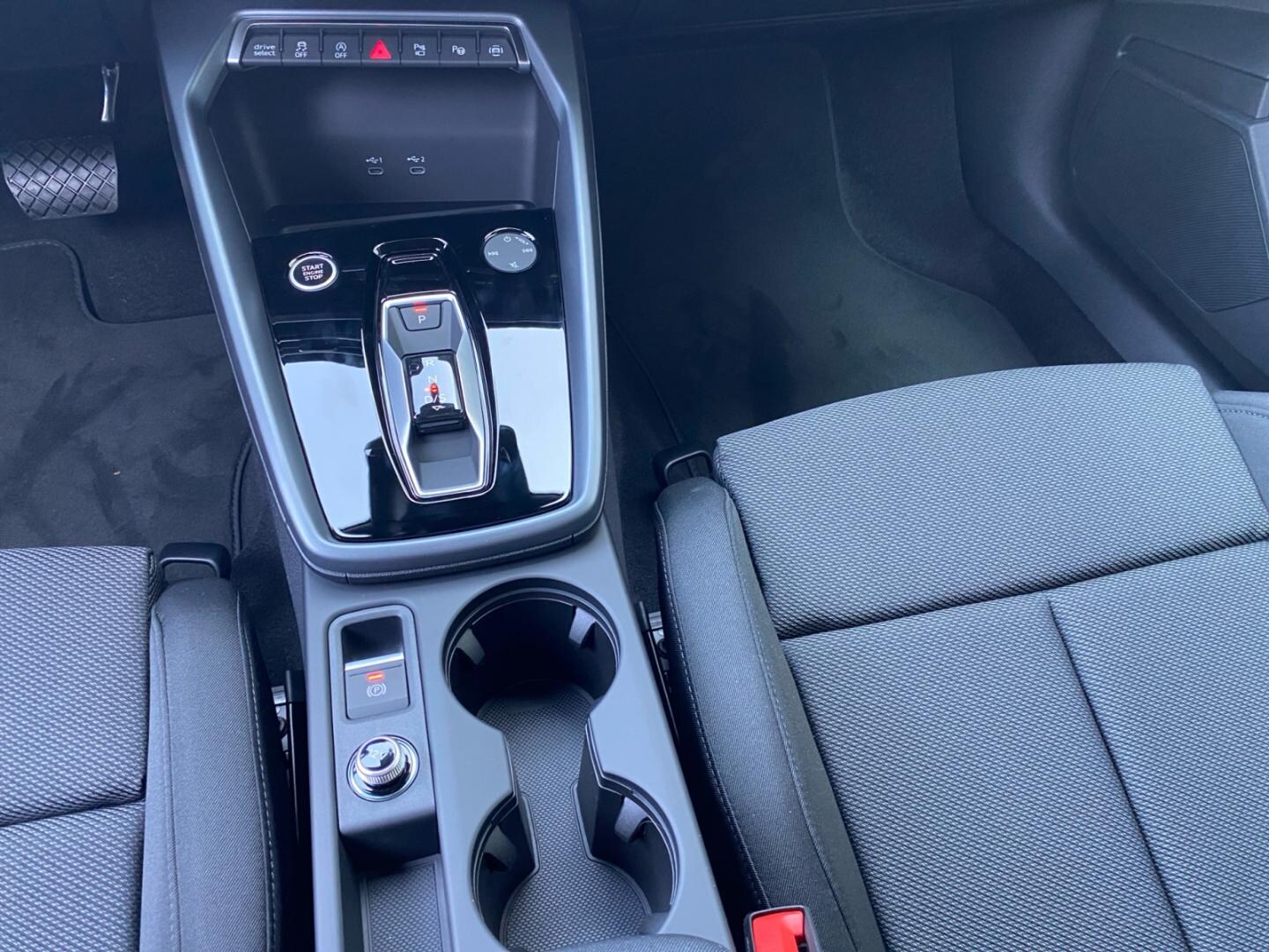 Bild über Audi A3 Sportback TFSI 85 kW S tronic - für weitere Informationen kontaktieren Sie den Audi Partner