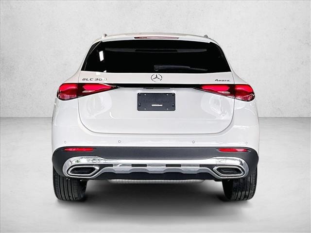 2024 Mercedes-Benz GLC 300