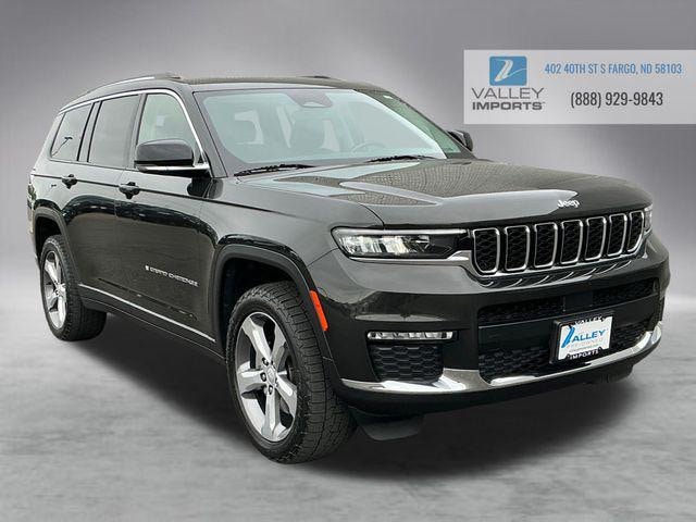 Photo of 2022 Jeep Grand Cherokee L