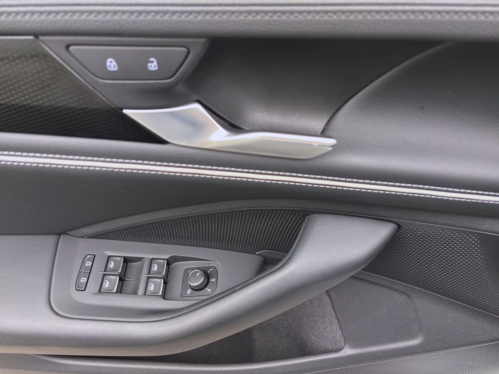 Volkswagen Passat – Bild 11