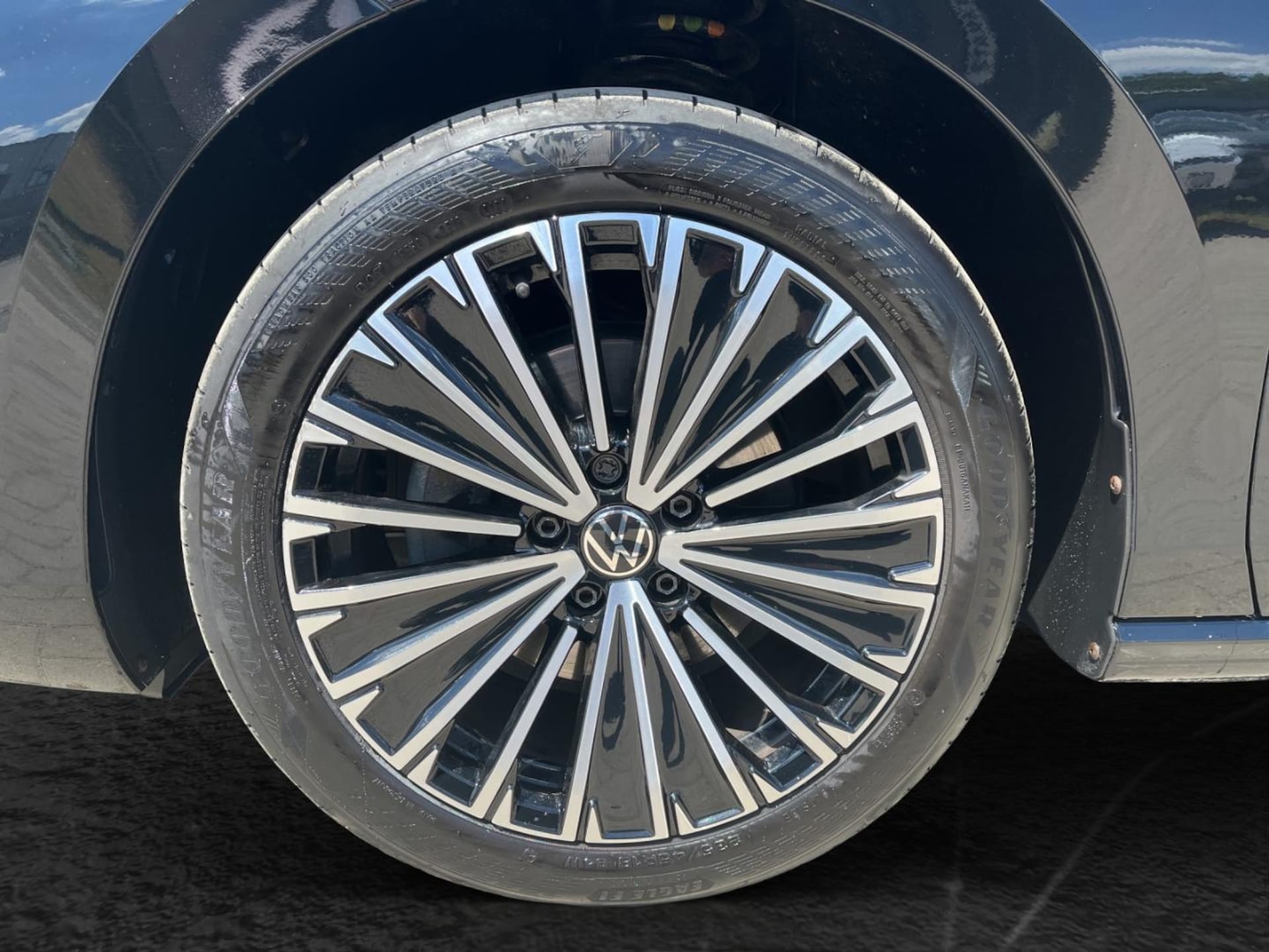 Volkswagen Passat Elegance