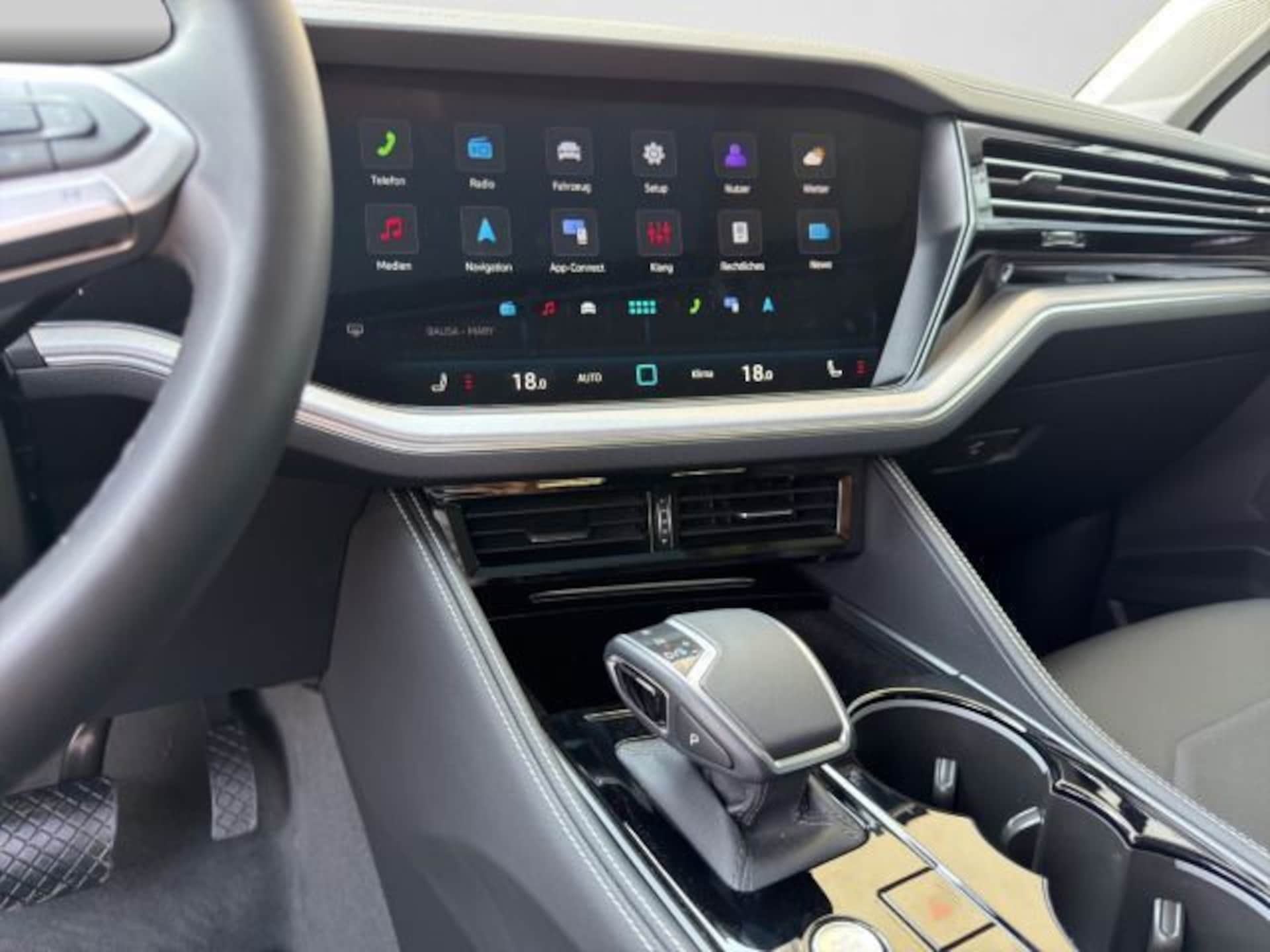 Volkswagen Touareg Basis-Modell