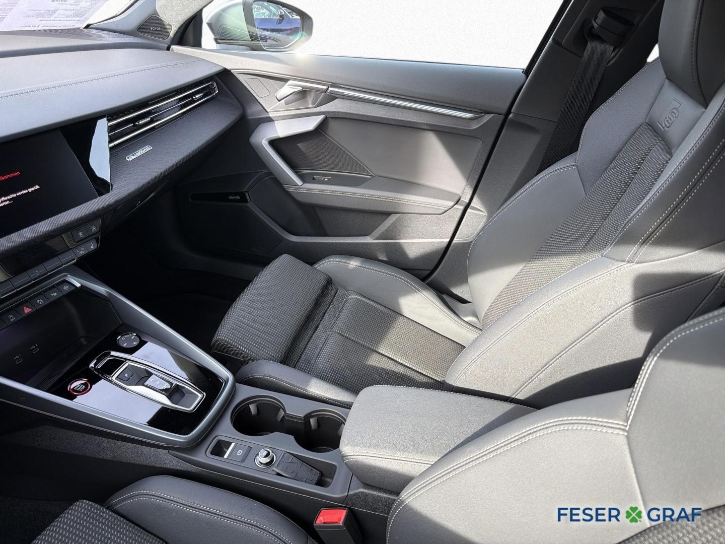 Bild über Audi S3 Sportback TFSI quattro S tronic - für weitere Informationen kontaktieren Sie den Audi Partner