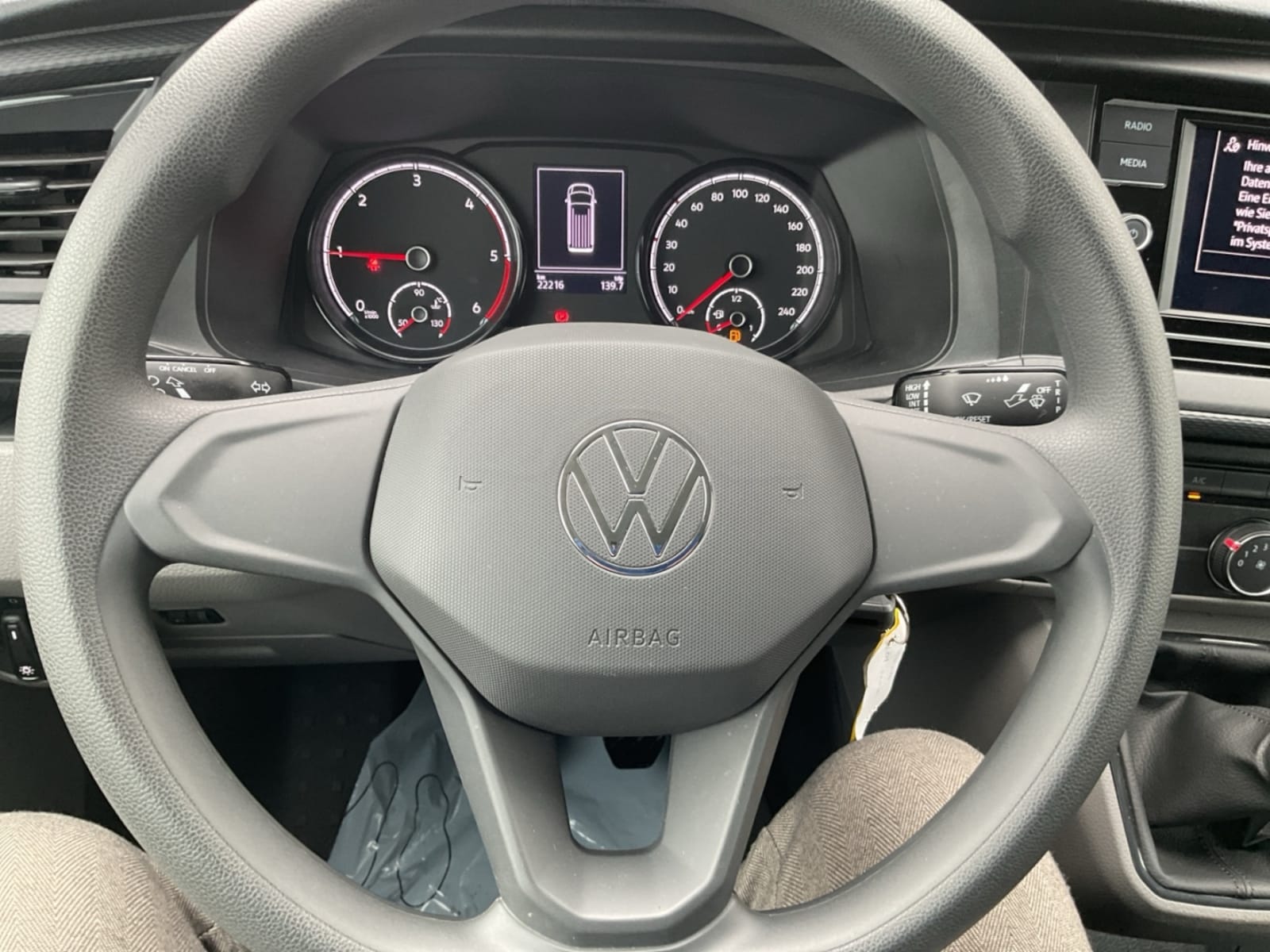 Volkswagen T6.1 Transporter Kasten langer Radstand – Bild 6