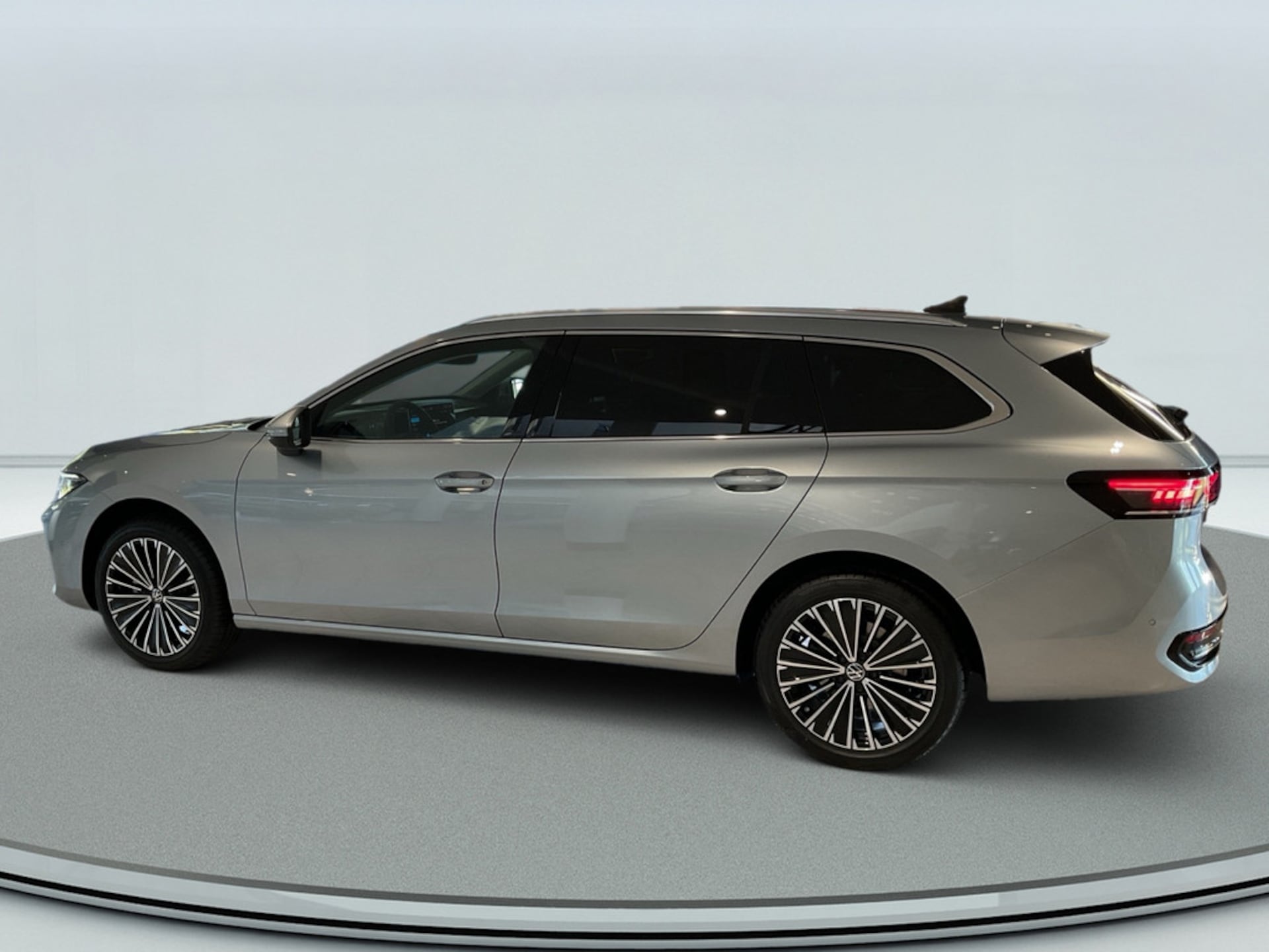 Volkswagen Passat Elegance