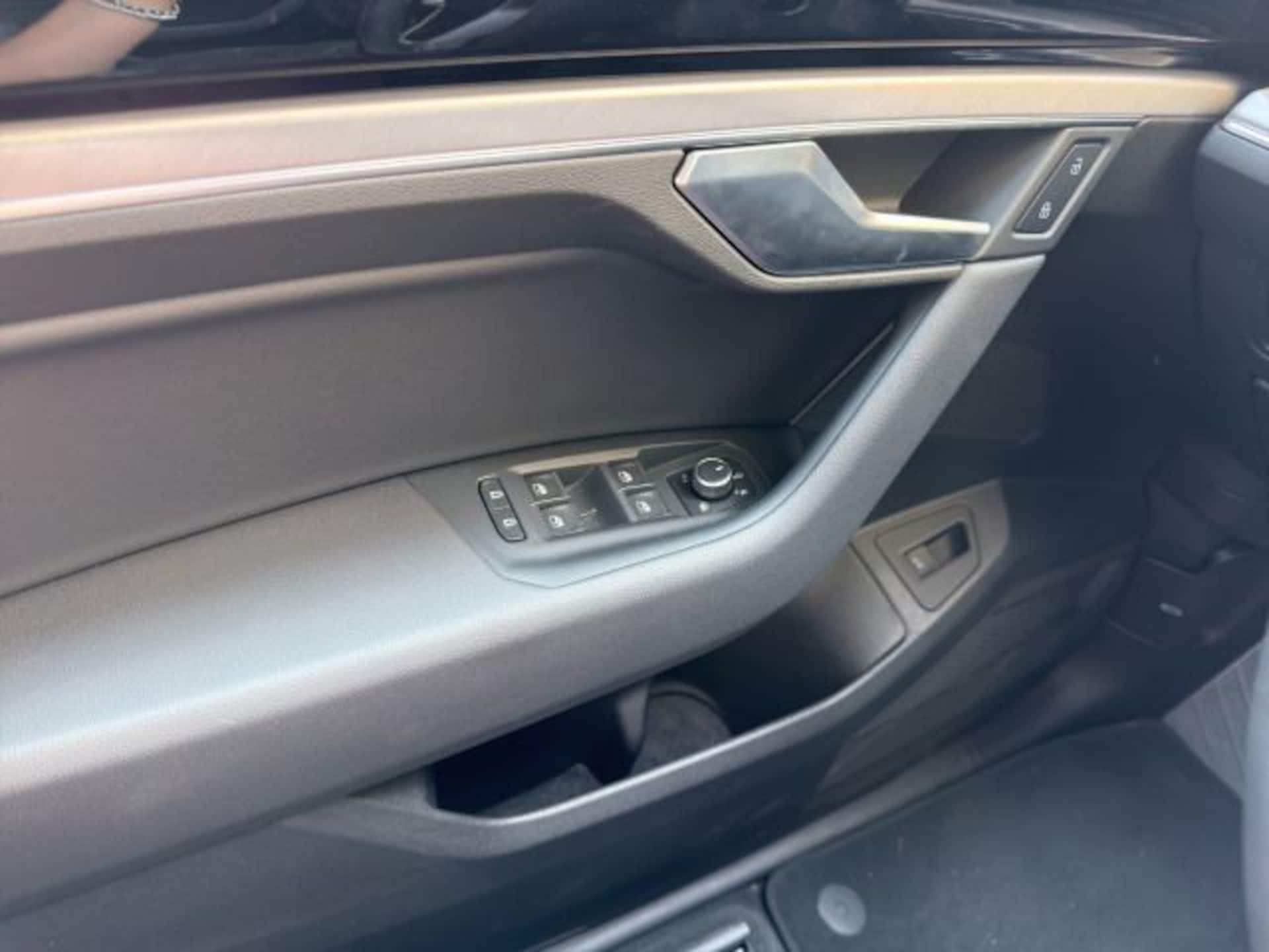 Volkswagen Touareg Basis-Modell