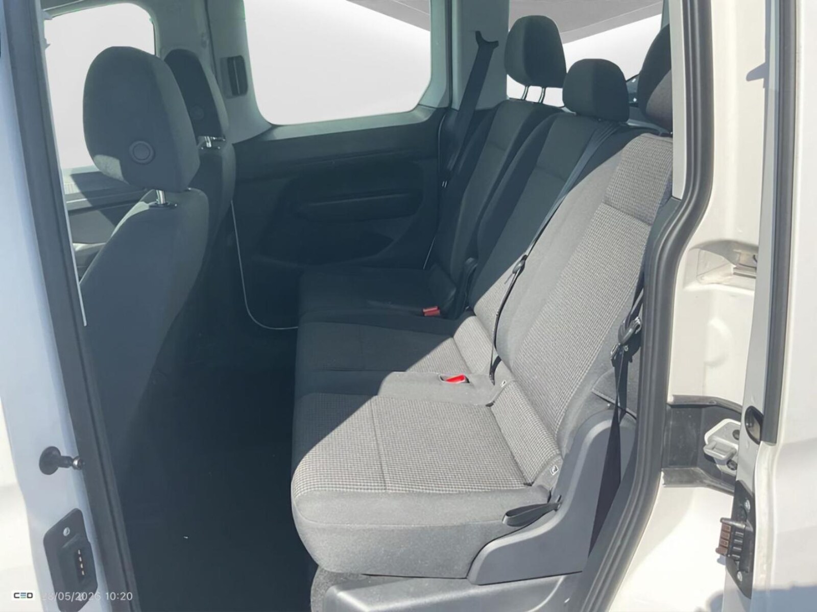 Volkswagen Caddy – Bild 8
