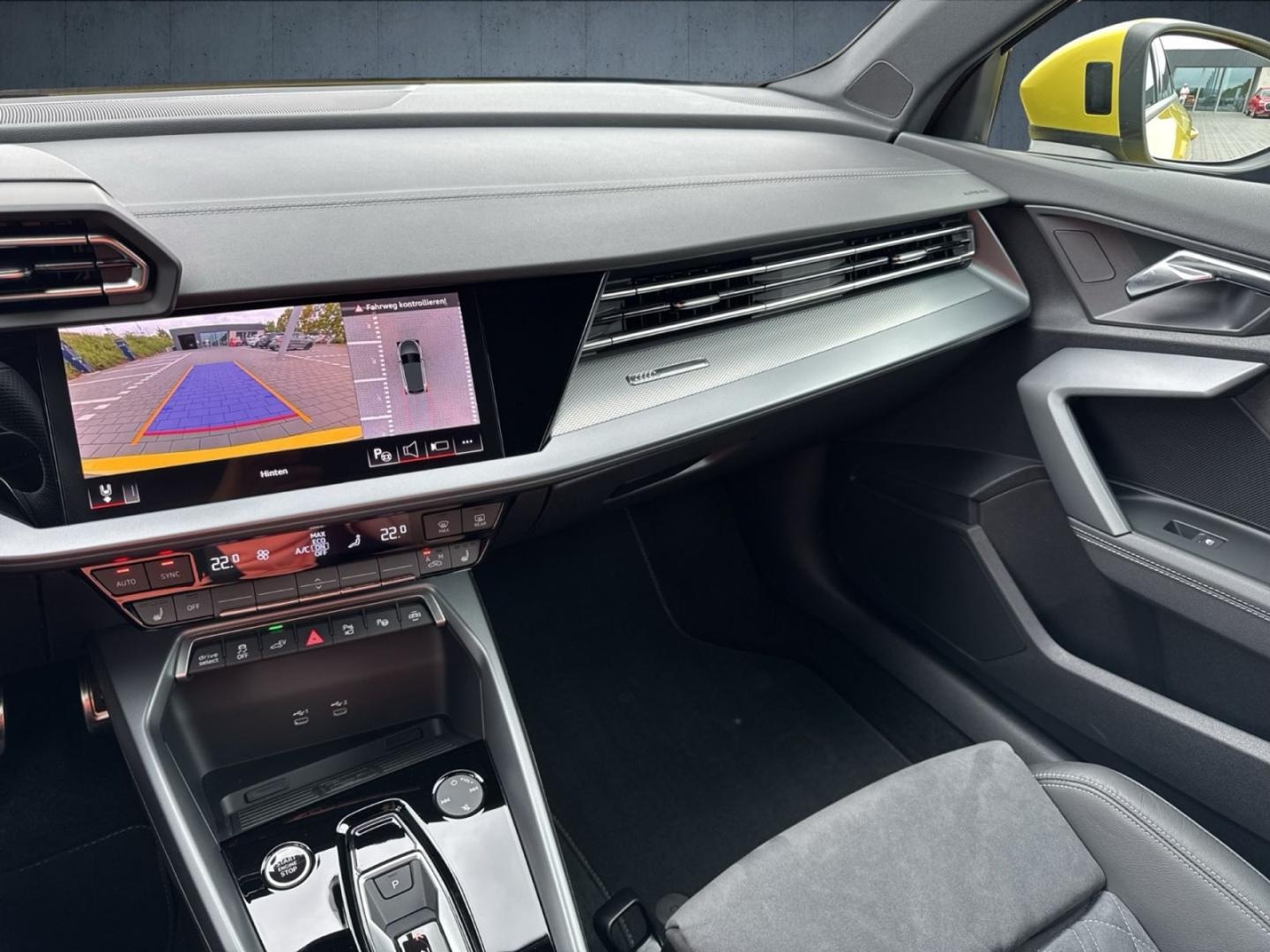 Bild über Audi A3 allstreet TFSI e TFSI e 150 kW S tronic - für weitere Informationen kontaktieren Sie den Audi Partner