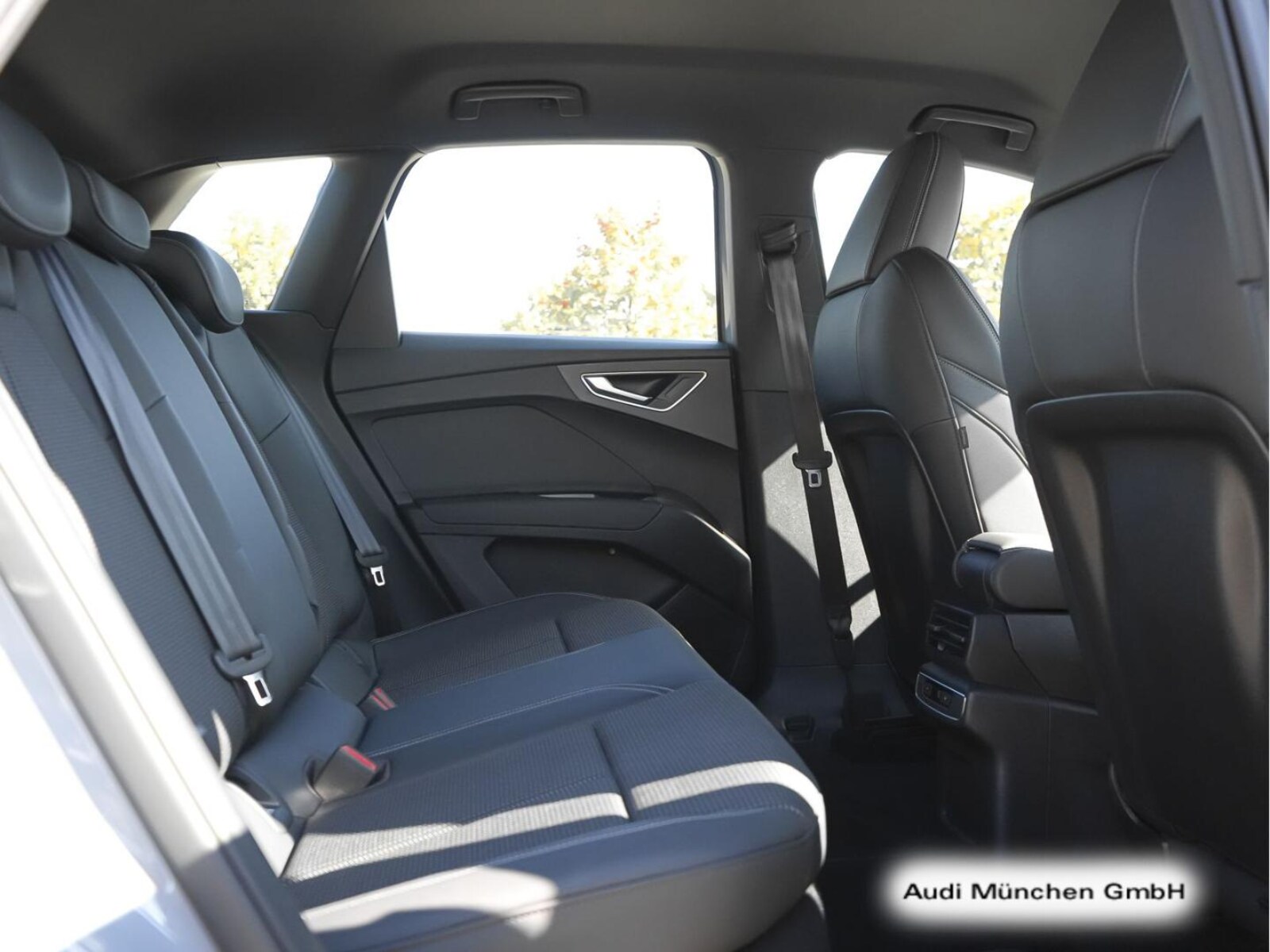 Audi Q4 e-tron – Bild 13