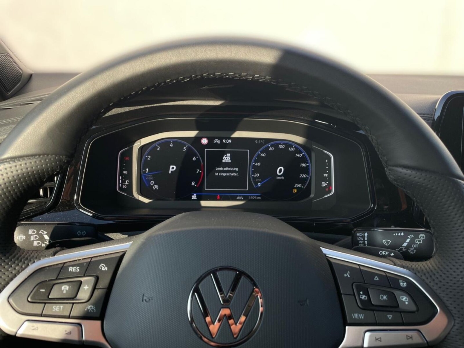Volkswagen T-Roc – Bild 8