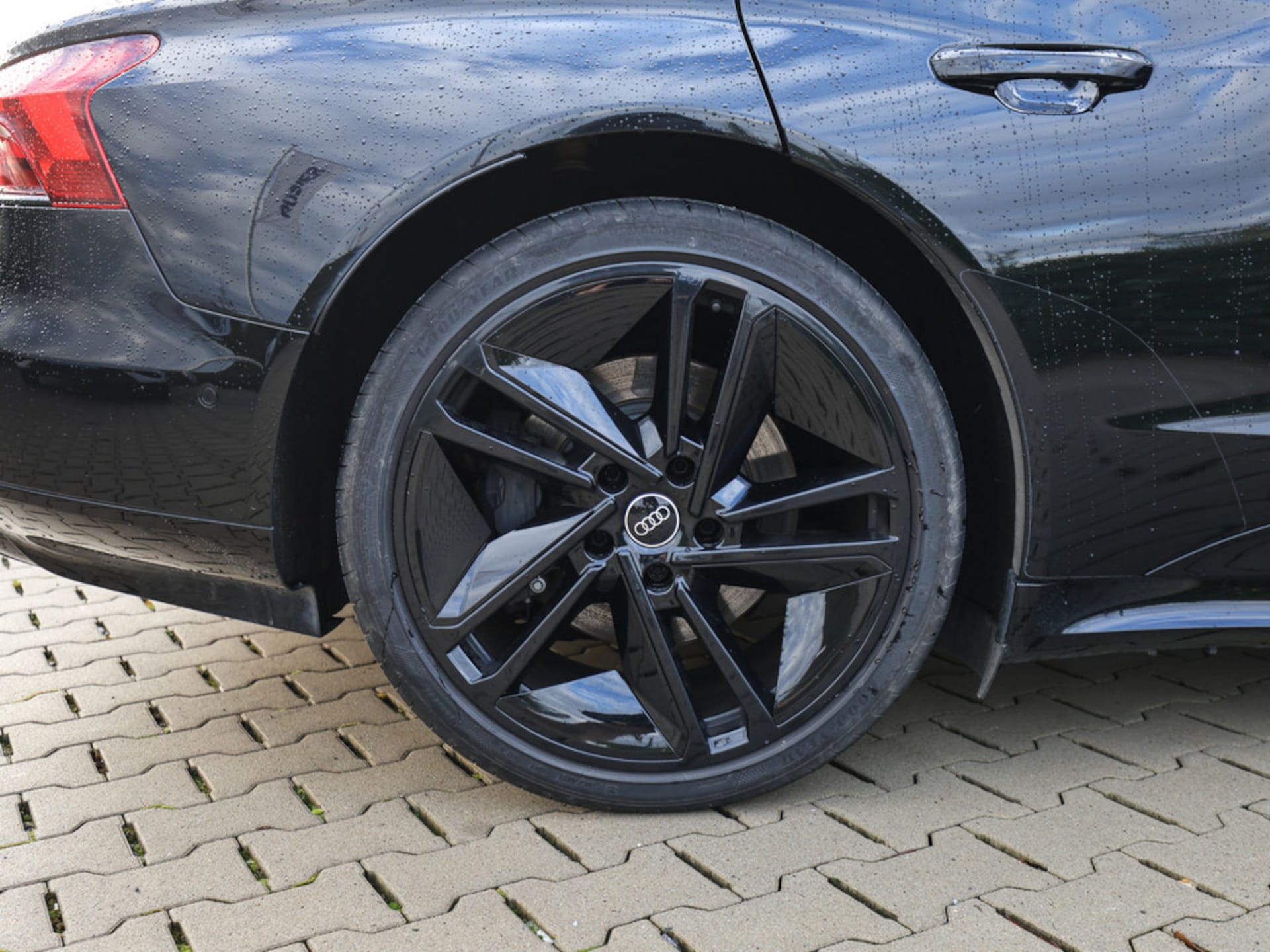 Audi e-tron GT quattro