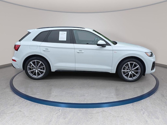 2023 Audi Q5 TFSI e