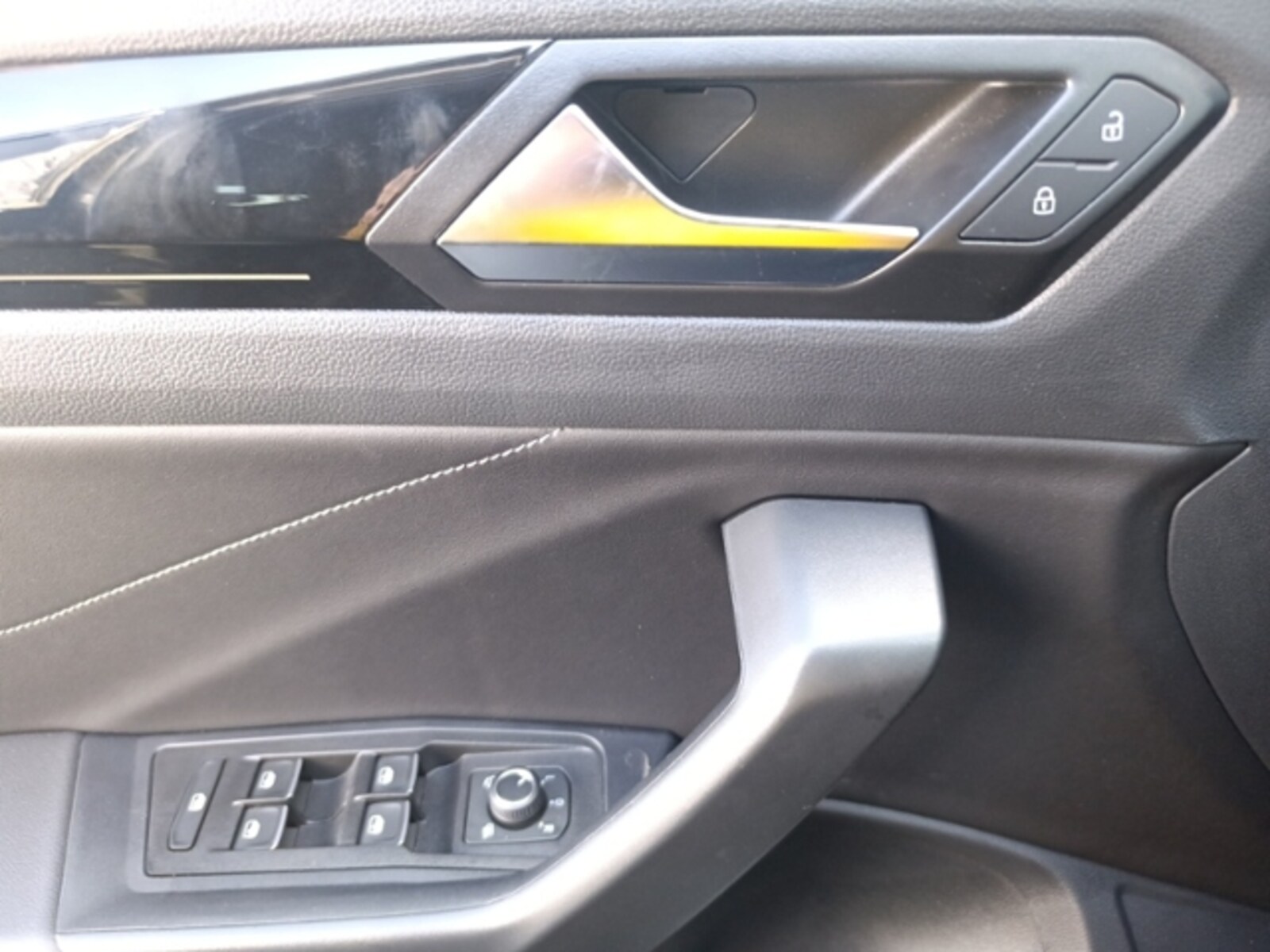 Volkswagen T-Roc – Bild 16