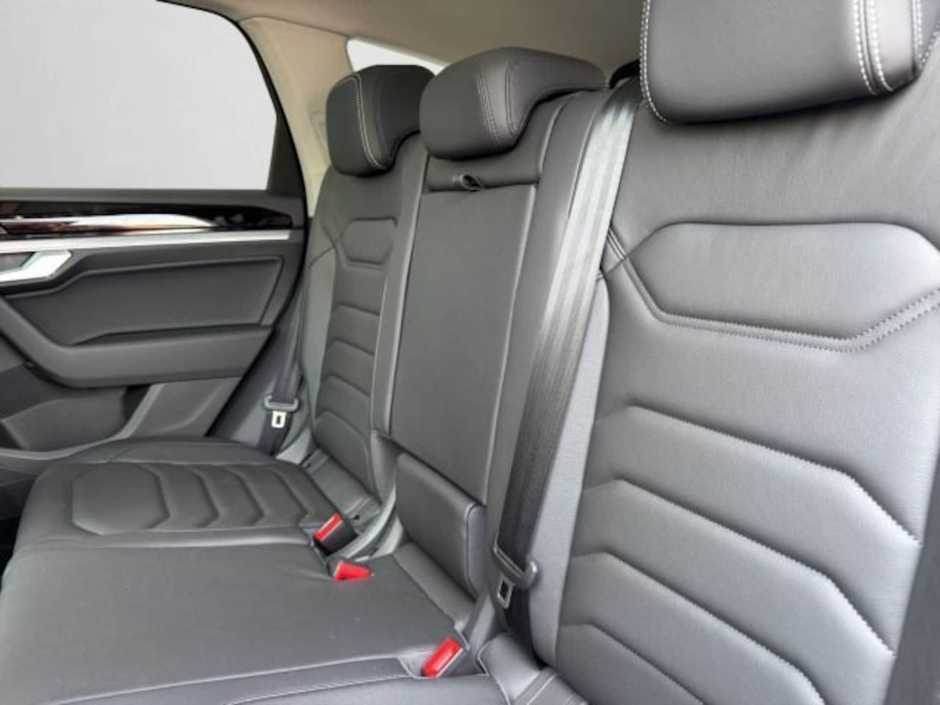 Volkswagen Touareg Basis-Modell