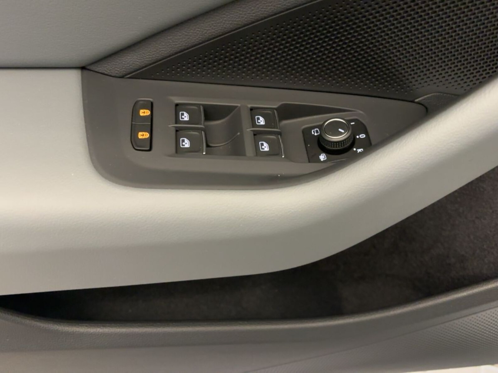 Volkswagen Passat – Bild 13