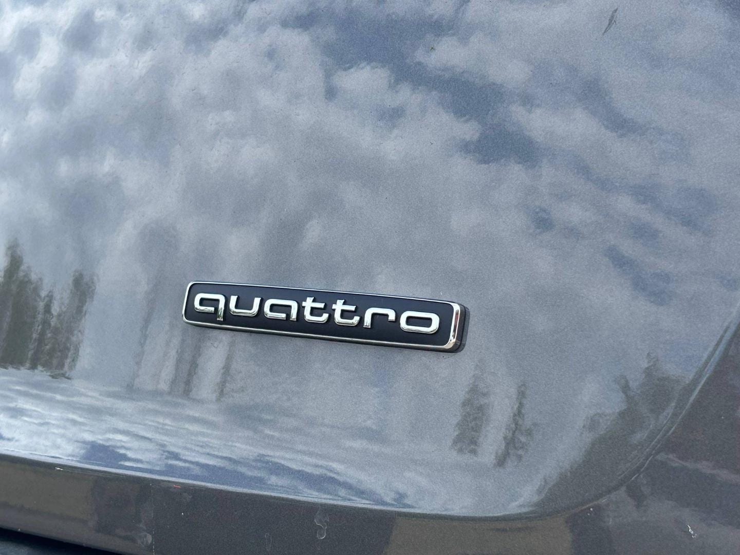 Image about Audi Q5 Sportback TFSI e Black Edition 50 TFSI e Hybride rechargeable quattro220(299)kW(ch)S tronic