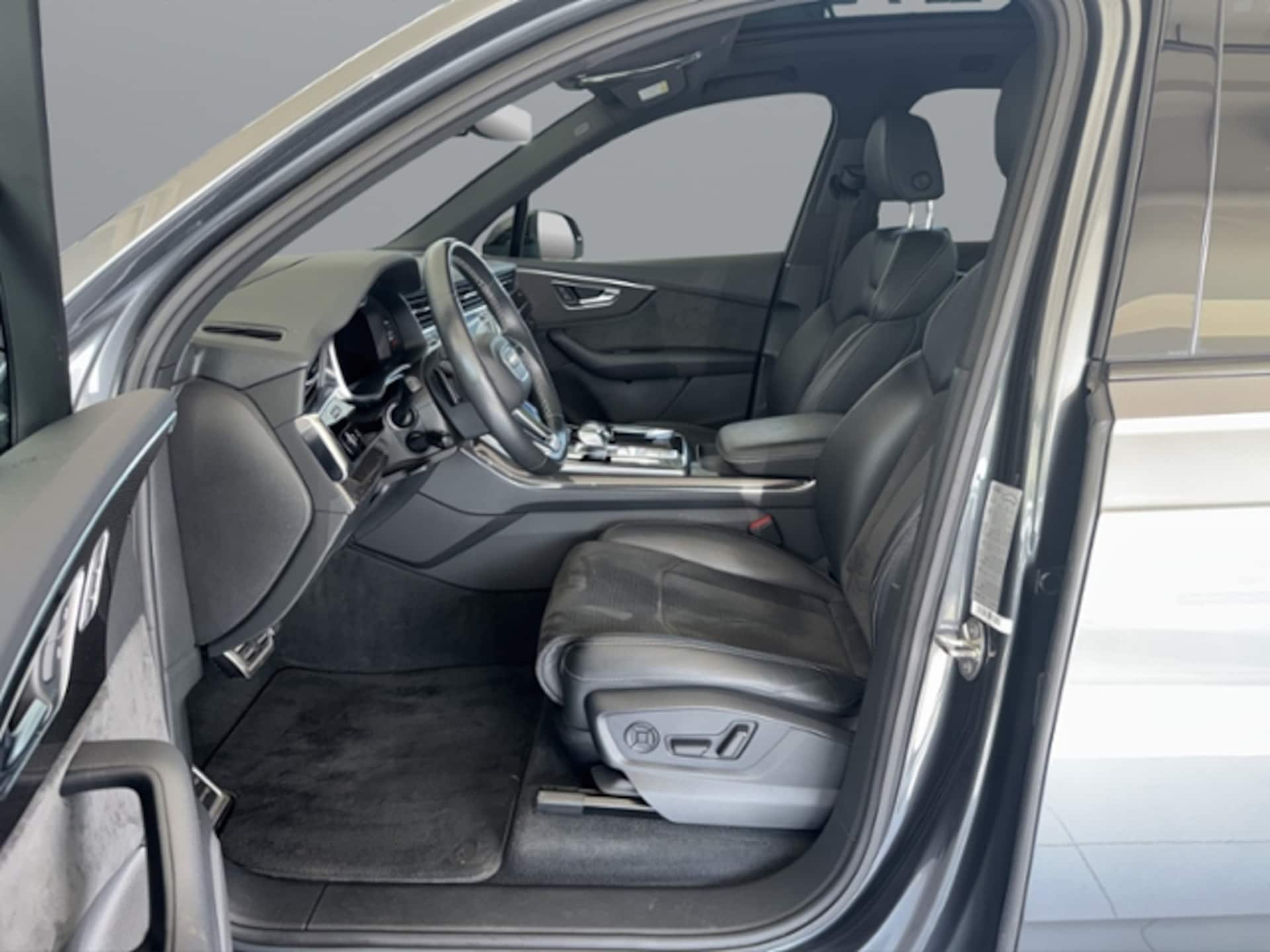 Audi Q7 SUV S line