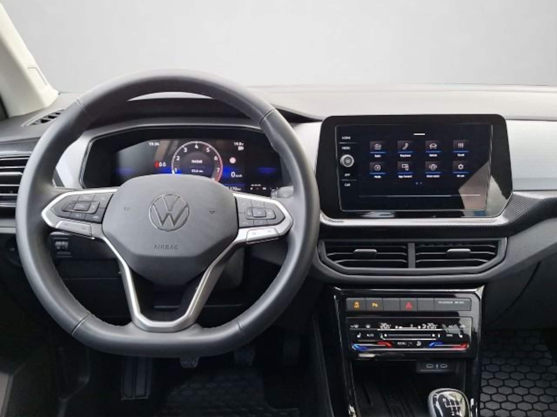 Volkswagen T-Cross Life